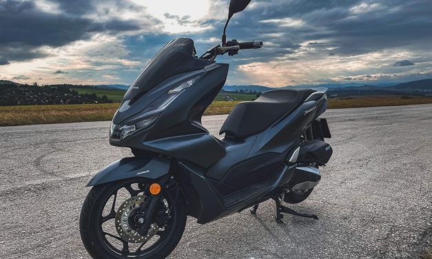 Test: Honda PCX – chyť ju, ak to dokážeš