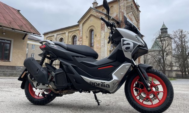 TEST: Aprilia SR GT Sport 125 – vyzyvateľ japonských samurajov